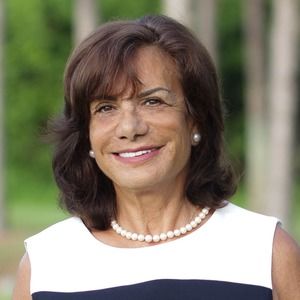 Meet your Posher, Lilly